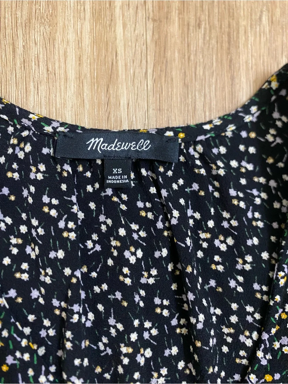 Madewell Black Floral V-Neck Peplum Top